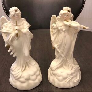 Christmas decor 2 angels.    
approximately 9” tall.